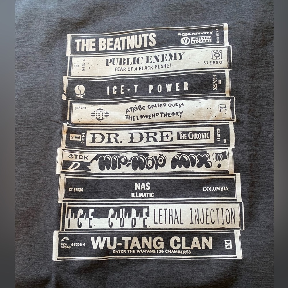 NWT Mens Graphic Tee